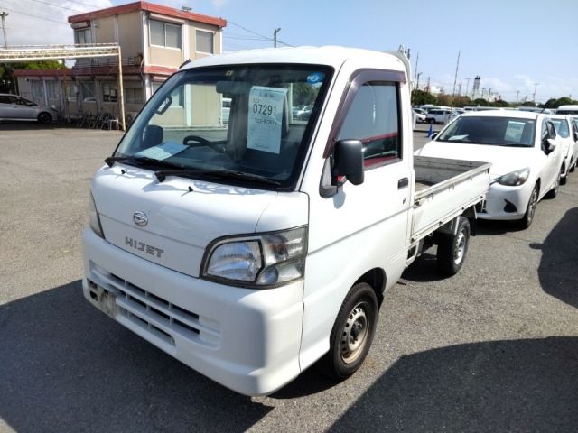 7291 Daihatsu Hijet truck S211P 2013 г. (LUM Kobe Nyusatsu)